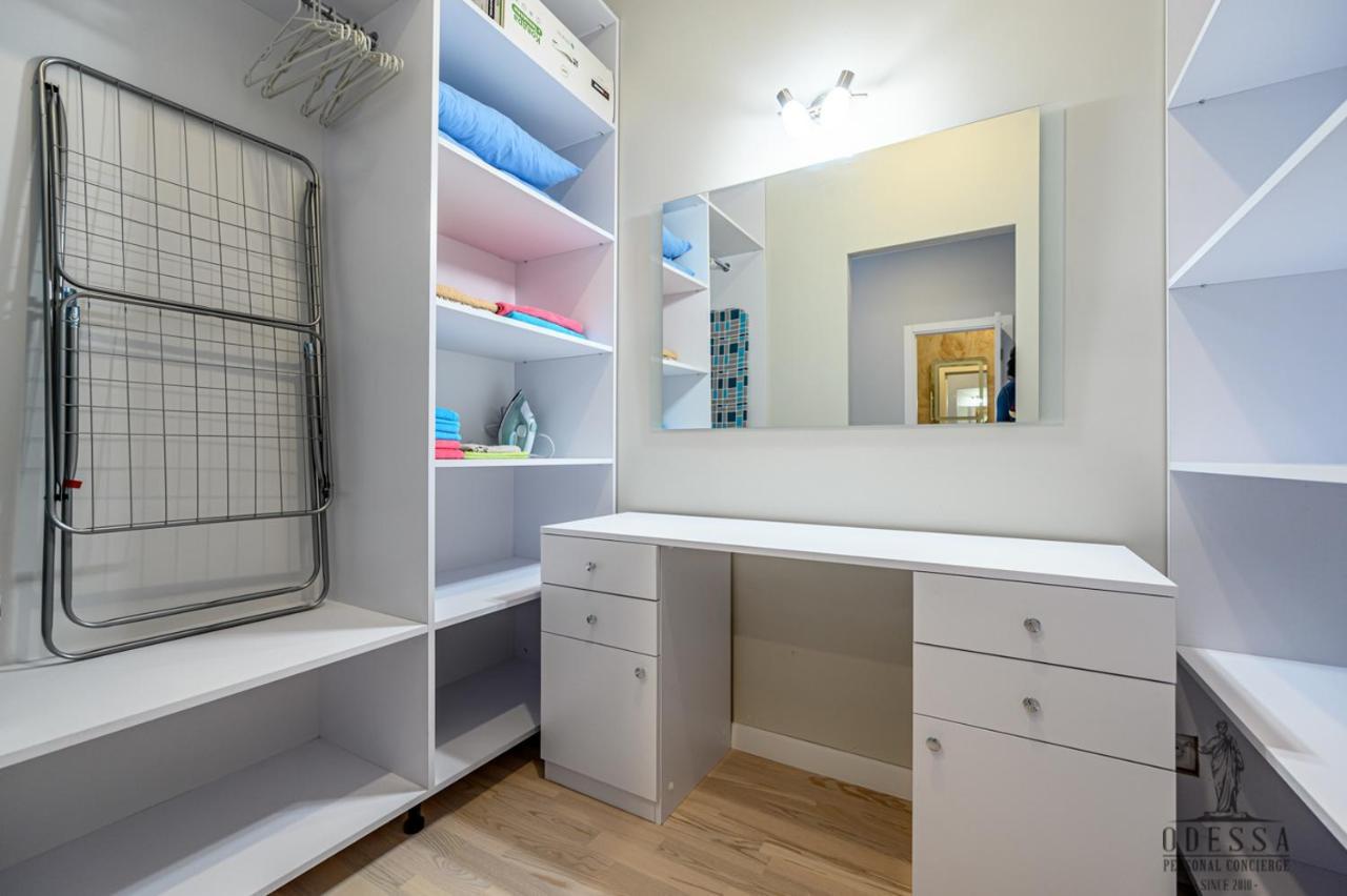 אודסה City Center New House מראה חיצוני תמונה